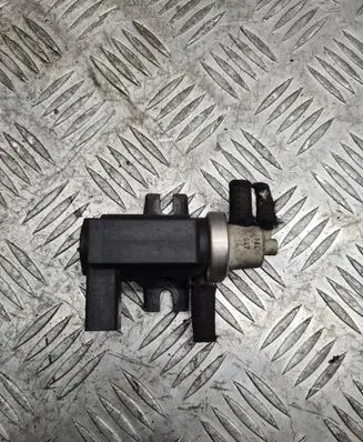 Volkswagen Golf IV Turbo solenoid valve 1J0906627A 72290325