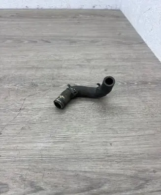 Volkswagen Polo V 6R Engine coolant pipe/hose 04B121036A