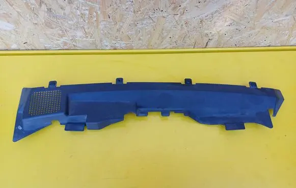 Ford C-MAX I Radiator trim 3M5116613AE