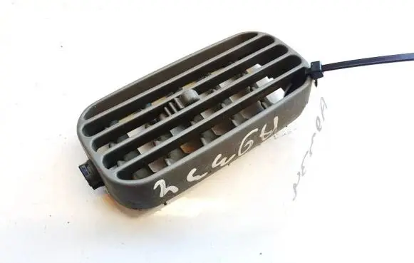Hyundai H-1, Starex, Satellite Dash center air vent grill