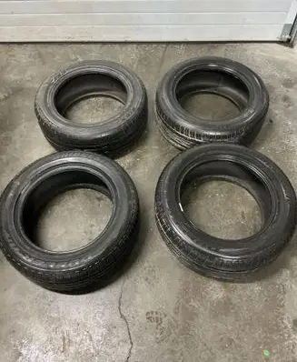 Volkswagen Multivan T4 R17 summer tire 23555R17