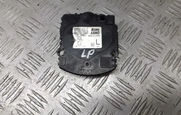 Toyota Avensis T250 Headlight level adjustment motor 85664-30010