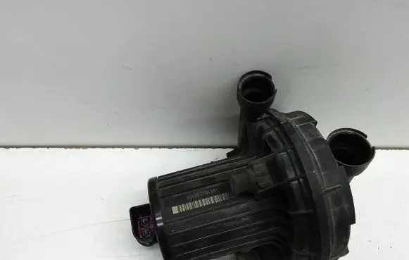 Volkswagen Sharan Secondary air pump 06A959253E 72273813 06A906900