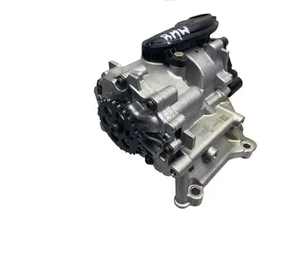 BMW 3 F30 F35 F31 Oil pump 7643046 72336351