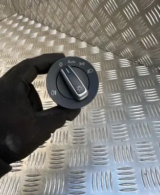Light switch