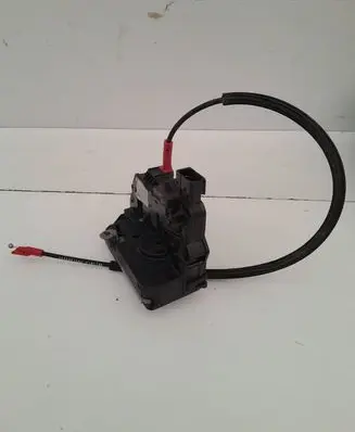 Rear door cable line