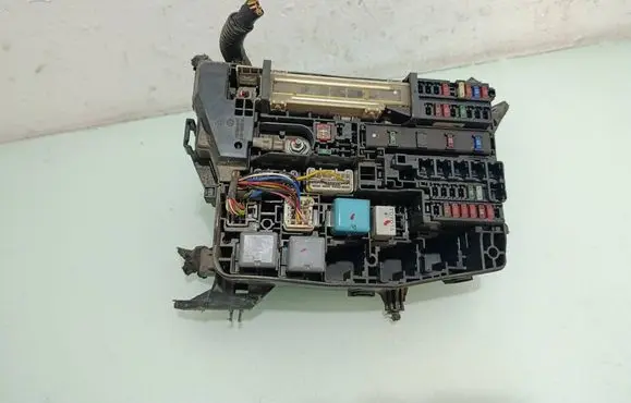 Toyota Corolla E140 E150 Fuse box set