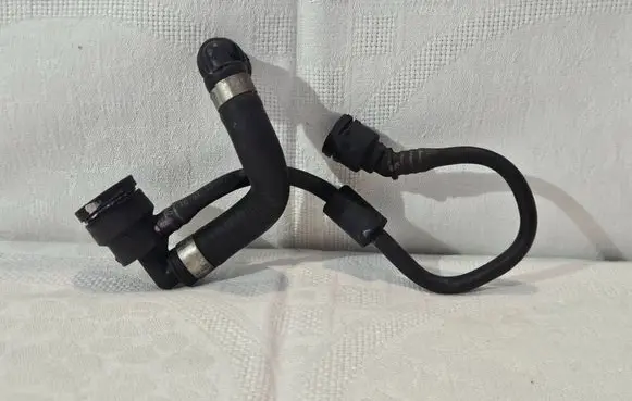 Mercedes-Benz GLC X253 C253 Engine coolant pipe/hose A2055015301