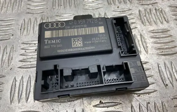 Audi A6 S6 C6 4F Door control unit/module 4F0959792B