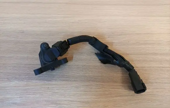 Volvo S80 Crankshaft position sensor 30637803