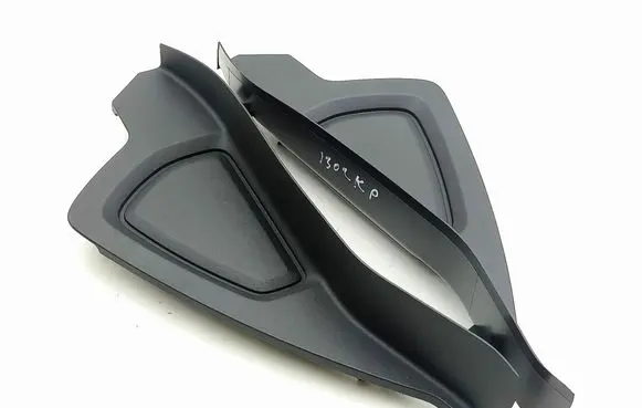 Land Rover Range Rover Velar Dashboard side end trim J8A204481BH J8A204480BH