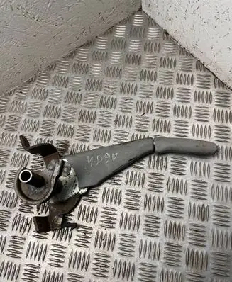 Mitsubishi Pajero Sport I Handbrake/parking brake lever assembly