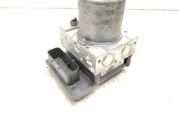 BMW X3 E83 ABS Pump 0265234035 34516726059 34513419296