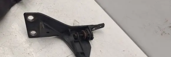 Audi A4 S4 B7 8E 8H Front bumper mounting bracket 8E0805363