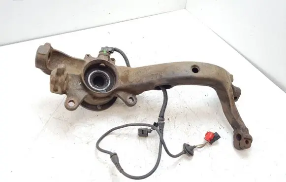 Audi A4 S4 B5 8D Front wheel hub 4B3407258A