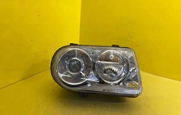 Chrysler 300 - 300C Headlight/headlamp 04805760AG