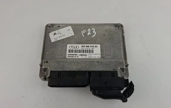 Audi A4 S4 B6 8E 8H Engine control unit/module 8E0906018AH 5WP4017001