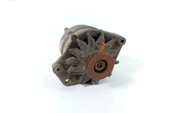 Volkswagen PASSAT B5 Generator/alternator 074903025A