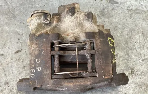 Peugeot 607 Rear brake caliper