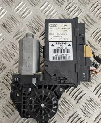 Audi A4 S4 B6 8E 8H Rear door window regulator motor 8E0959802A 105849103 105999103