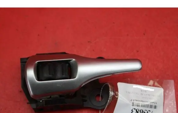 Toyota Verso Front door interior handle 62318A1