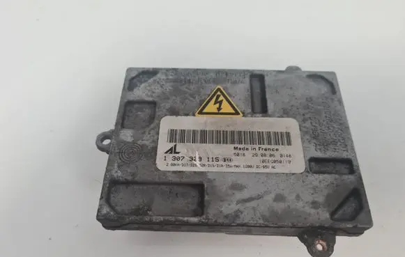 Audi A4 S4 B7 8E 8H Headlight ballast module Xenon 1307329115 1035500015