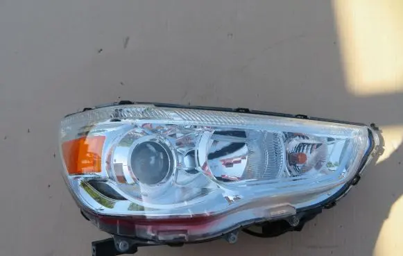 Mitsubishi ASX Headlight/headlamp asxi