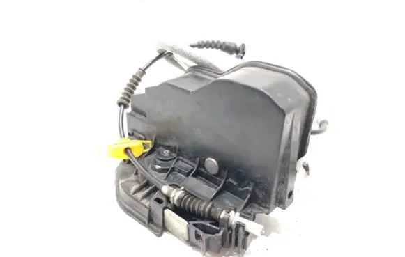 BMW 5 E60 E61 Front door lock 7202146