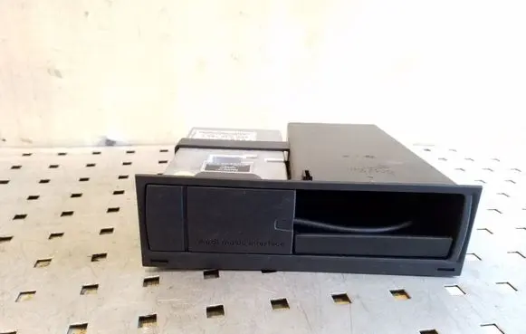 Audi A5 8T 8F MMI control unit 4E0035785F
