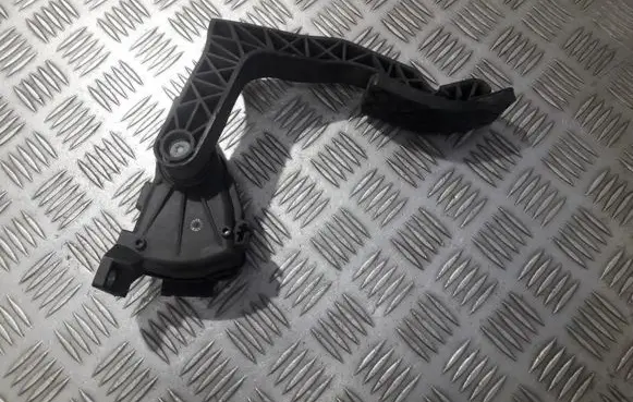 Audi A8 S8 D3 4E Accelerator throttle pedal 4e1723523d f30.0157.01