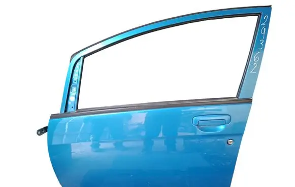 Mitsubishi i-MiEV Front door 