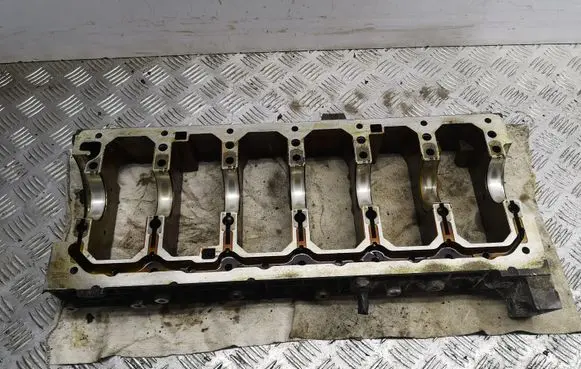 Volvo XC90 Crankshaft Holder 1001752
