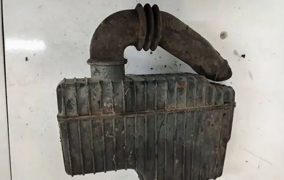 Ford Fiesta Intake resonator 96FF9F763EB 96FF-9F763-EB
