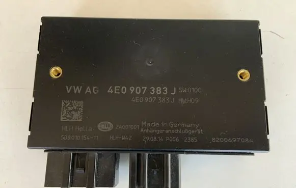 Audi Q7 4L Tow bar trailer control unit/module 4E0907383J
