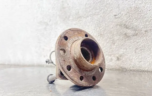 Opel Zafira B Rear wheel ball bearing 