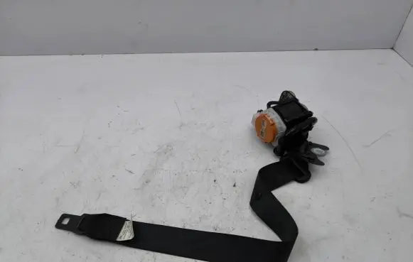 Nissan Qashqai Front seatbelt 868844EA2A