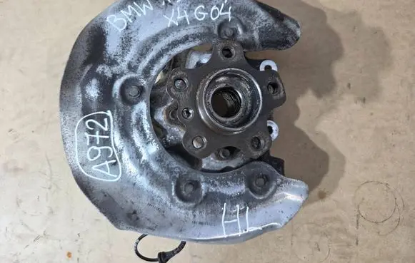 BMW X3 G01 Rear wheel hub 11577210