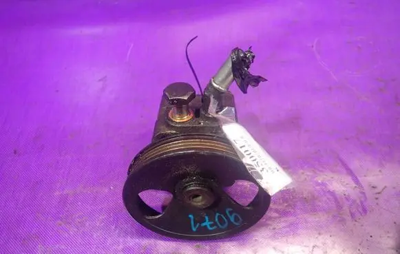Nissan Almera Tino Power steering pump 49110BM702