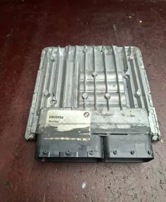BMW 5 E60 E61 Engine control unit/module 7553166 5WK90077