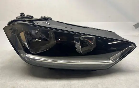 Volkswagen Golf Sportsvan Headlight/headlamp 517941006B