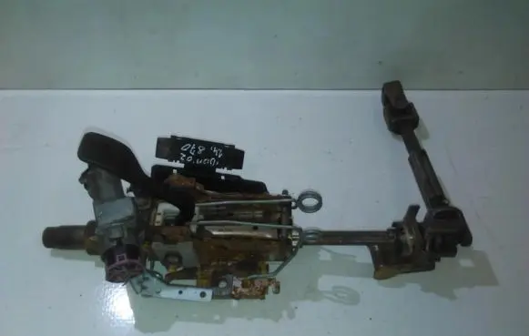 Seat Ibiza III (6L) Steering wheel axle 300876369