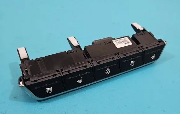 KIA Sorento Seat control switch 93300-C5040WK IMPRK1504947