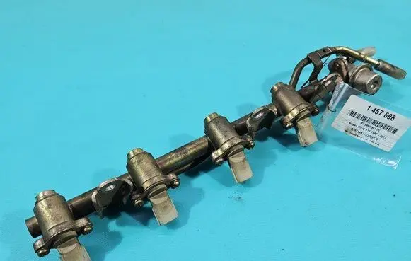 Fuel injector