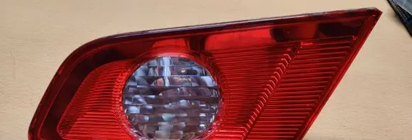 Infiniti G35 Tailgate rear/tail lights