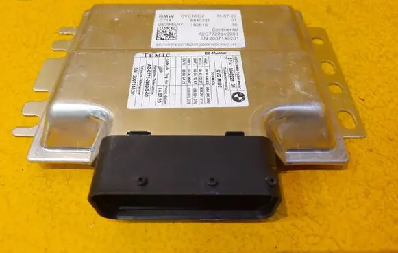 BMW X7 G07 Air suspension control unit module (rear) 8840221 A2C7722940900