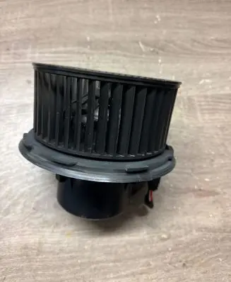 Volkswagen Sharan Heater fan/blower 7M1819021D 21402342 XM2H18456AA
