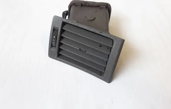 Audi A4 S4 B7 8E 8H Dash center air vent grill 8E0820902F