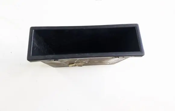 Isuzu D-Max Glove box