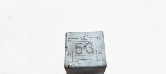 Volkswagen Touareg I Other relay 141951253B 20240072