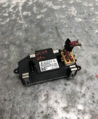 Audi A4 S4 B8 8K Heater blower motor/fan resistor 8K0820521B-BILI 8K0820521B